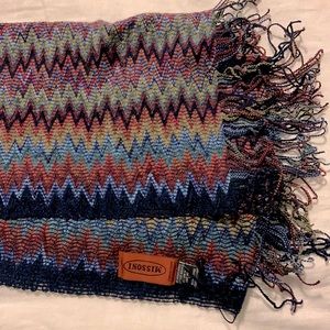 Mission Winter Scarf in great condition.
